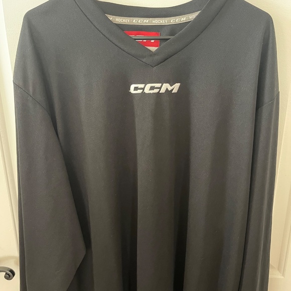 hockey jersey sz L - Picture 3 of 3